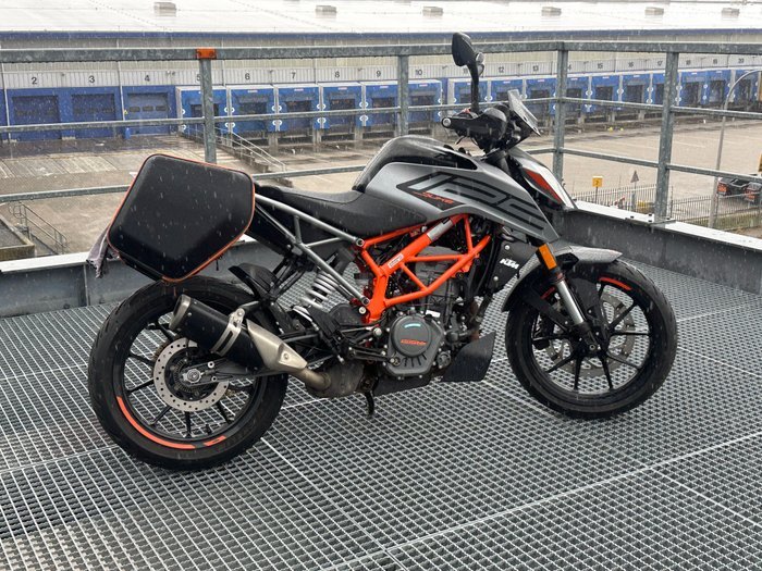 KTM - Duke - 125 cc - 2022 - Image 9