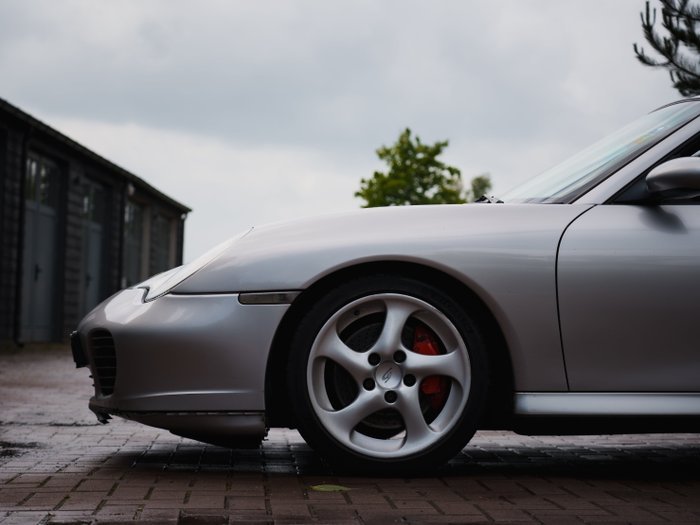 Porsche - 996 Carrera 4S - 2004 - Image 25
