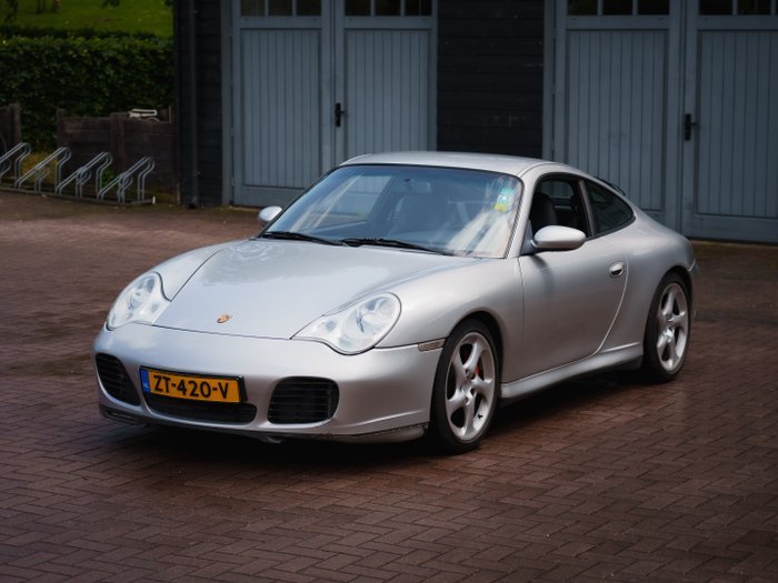 Porsche - 996 Carrera 4S - 2004