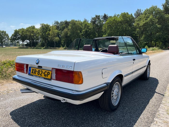 BMW - 320 Cabrio - 1989 - Image 12