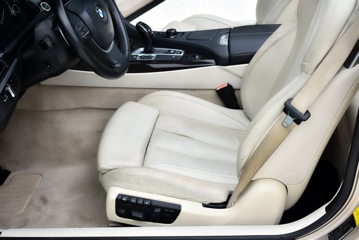 BMW - 650i Convertible - 2012 - Image 22
