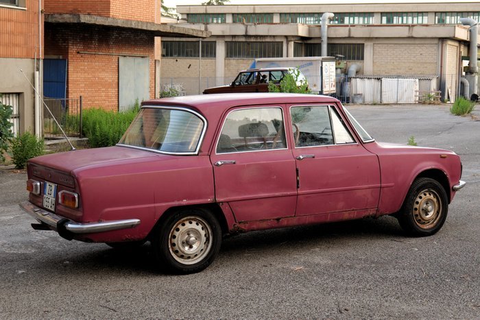 Alfa Romeo - Giulia 1300 Super - 1975 - Image 4