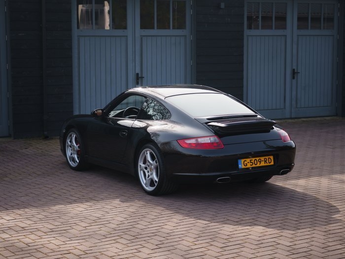 Porsche - 997 Carrera - 2005 - Image 13