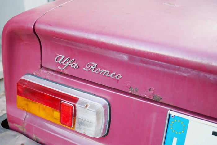 Alfa Romeo - Giulia 1300 Super - 1975 - Image 12