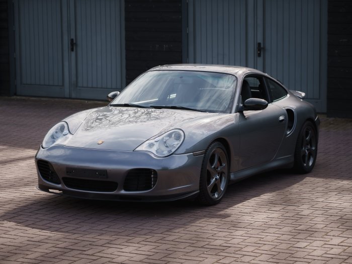 Porsche - 996 Turbo Coupe - 2001