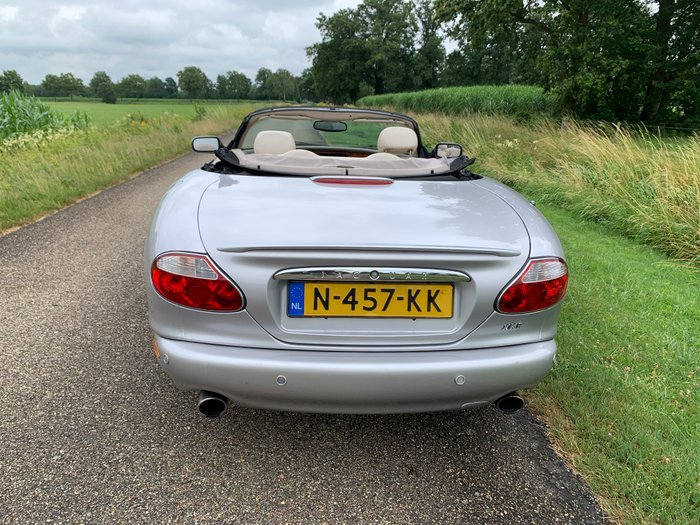 Jaguar - XKR - 2001 - Image 12