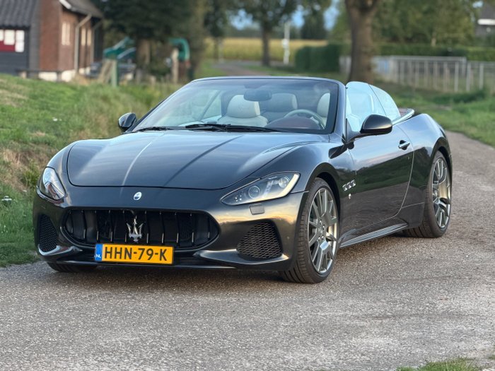 Maserati - GranCabrio - 2010