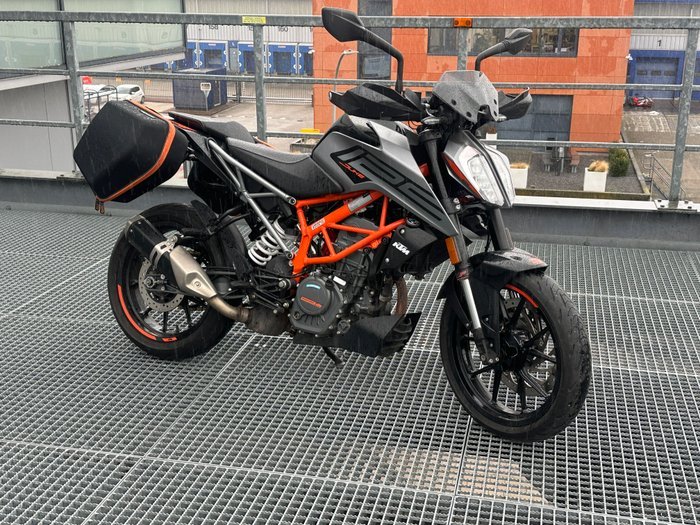 KTM - Duke - 125 cc - 2022 - Image 6