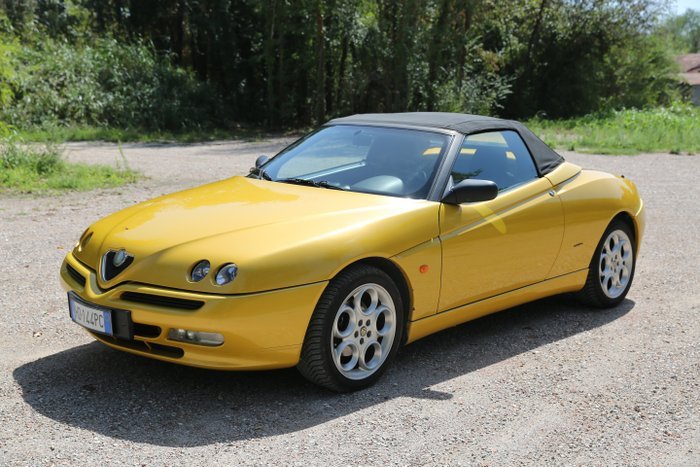 Alfa Romeo - Spider 916 - 1999