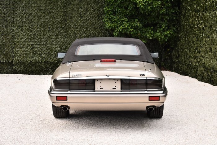 Jaguar - XJS Convertible 4.0 - 1995 - Image 11