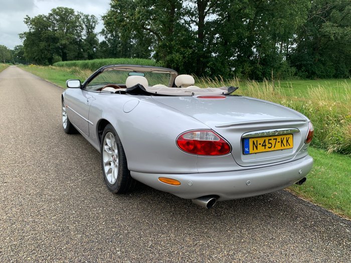 Jaguar - XKR - 2001 - Image 10