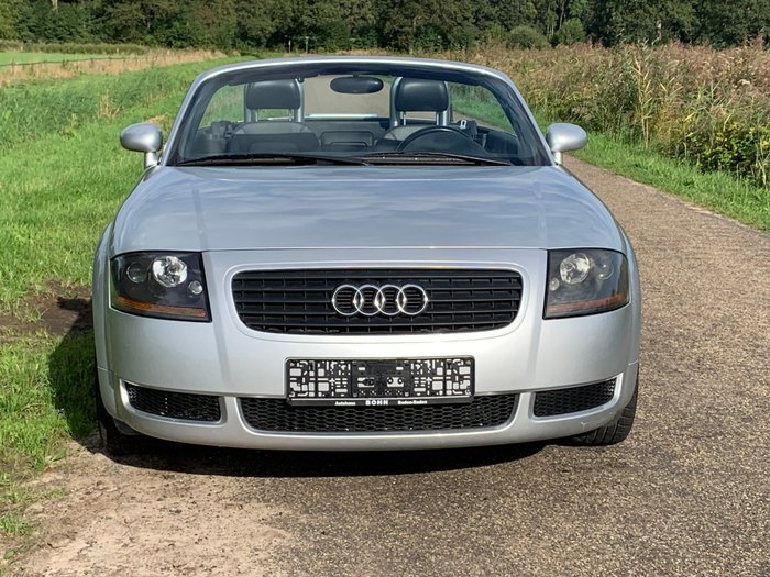 Audi - TT Roadster 1.8 Turbo - 2000 - Image 4