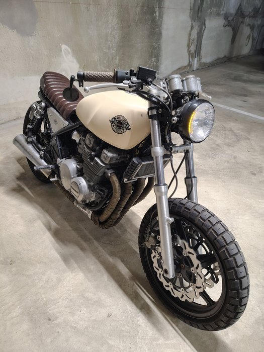 Kawasaki - Zéphyr - Special Cafe Racer - 550 cc - 1995