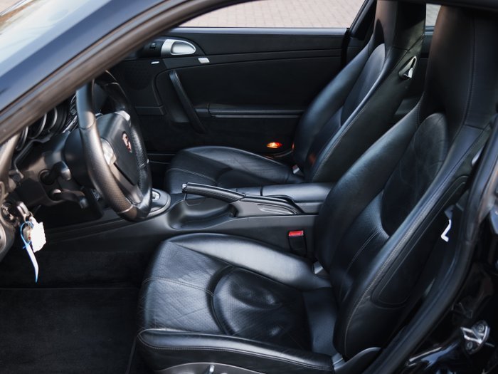 Porsche - 997 Carrera - 2005 - Image 17