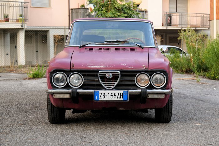 Alfa Romeo - Giulia 1300 Super - 1975 - Image 2