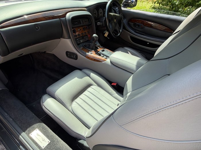 Aston Martin - DB7 RHD - 1995 - Image 15