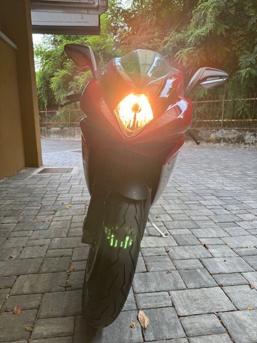 MV Agusta - F3 800 EAS - 2015 - Image 10