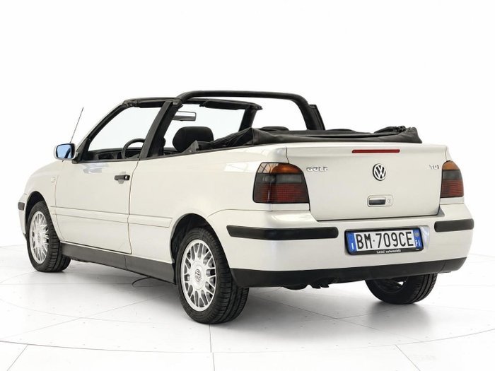 Volkswagen - Golf Cabrio Karmann - 2000 - Image 17
