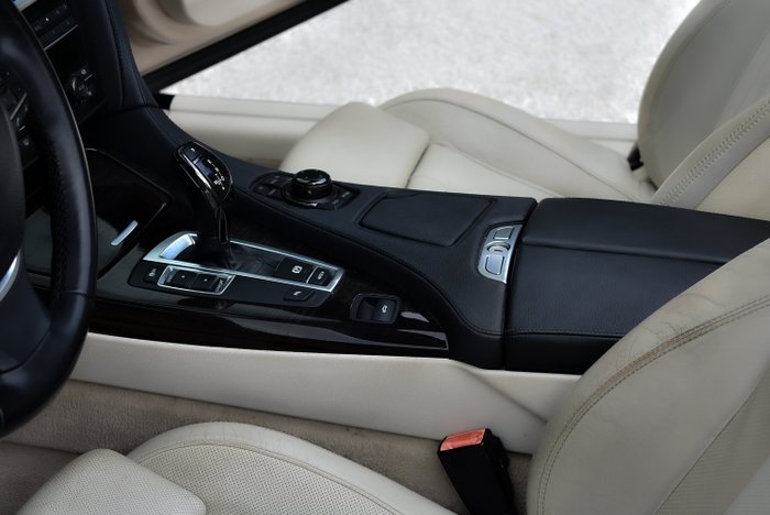 BMW - 650i Convertible - 2012 - Image 23