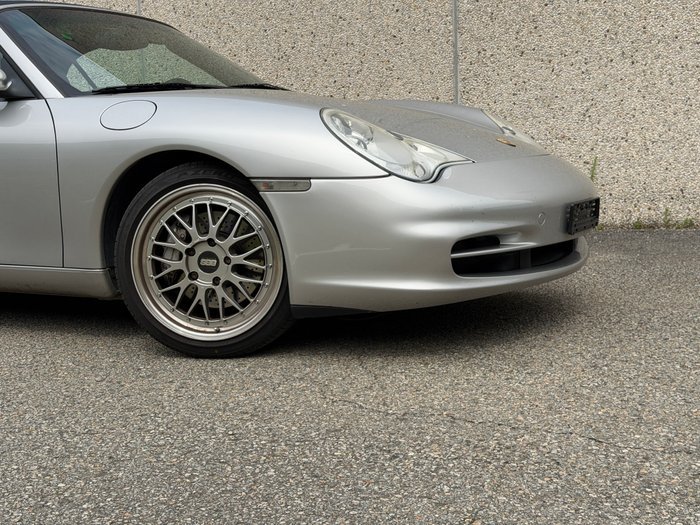 Porsche - 996 Mk2 Carrera 4 - 2002 - Image 14