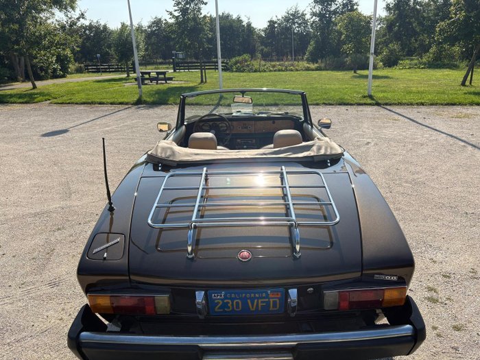 Fiat - 124 Spider - 1978 - Image 17