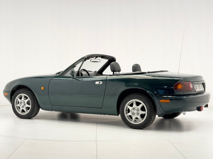 Mazda - MX5 - 37.000 km - 1995 - Image 17