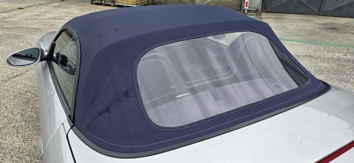 Porsche - Boxster - 2001 - Image 24