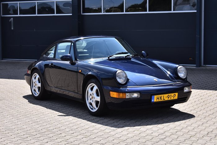 Porsche - 911 (964) Coupe - 1990