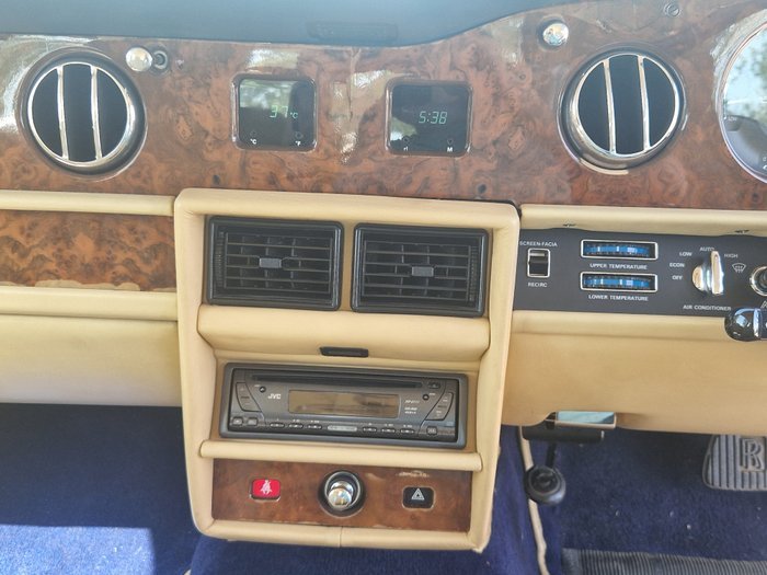 Rolls-Royce - Silver Spirit - 1987 - Image 19