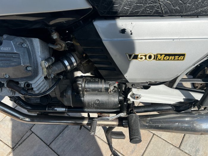 Moto Guzzi - V 50 - Monza - 500 cc - 1982 - Image 11