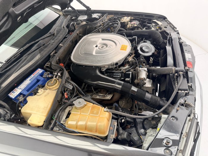 Mercedes-Benz - 560 SEC - 1988 - Image 30
