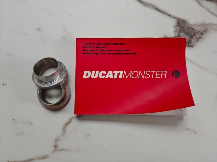 Ducati - Monster - 900S i.e. - 2001 - Image 15