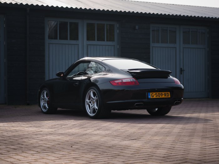Porsche - 997 Carrera - 2005 - Image 11