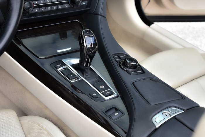 BMW - 650i Convertible - 2012 - Image 26