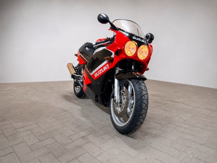 Suzuki - GSXR 750 - 750 cc - 1990