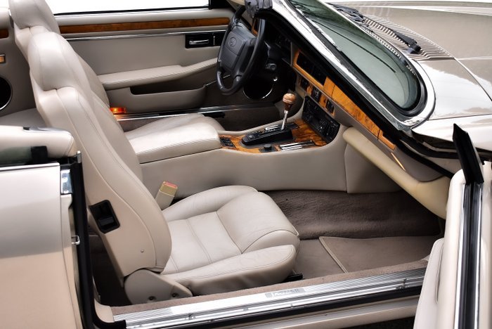 Jaguar - XJS Convertible 4.0 - 1995 - Image 25