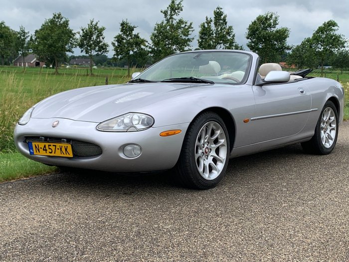 Jaguar - XKR - 2001 - Image 14