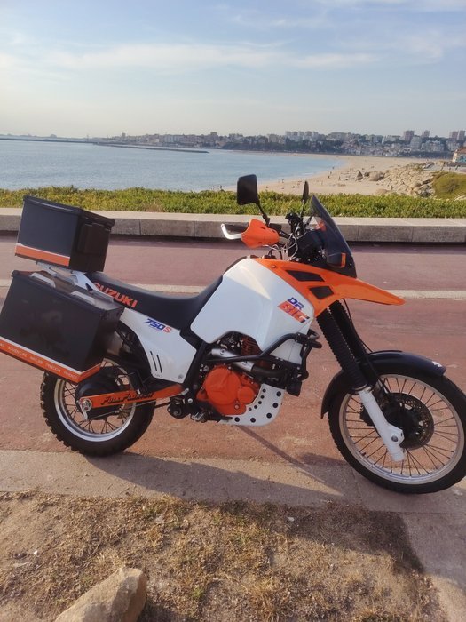 Suzuki - DR 750 S - Big - 1988