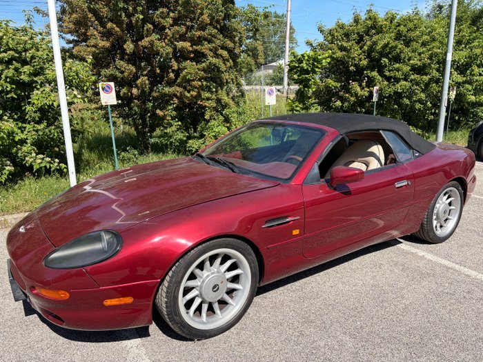 Aston Martin - DB7 Volante - 1997