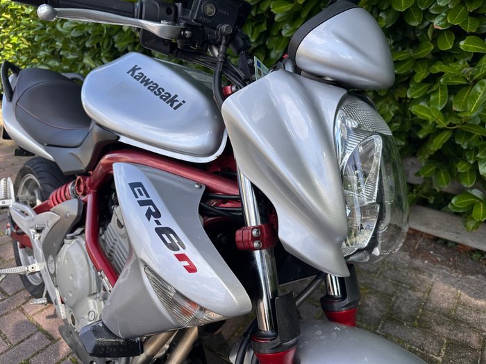 Kawasaki - ER6-N - 650 cc - 2006 - Image 5