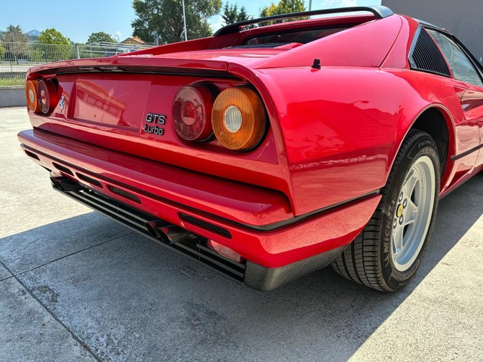 Ferrari - 208 GTS Turbo Intercooler - 1988 - Image 17