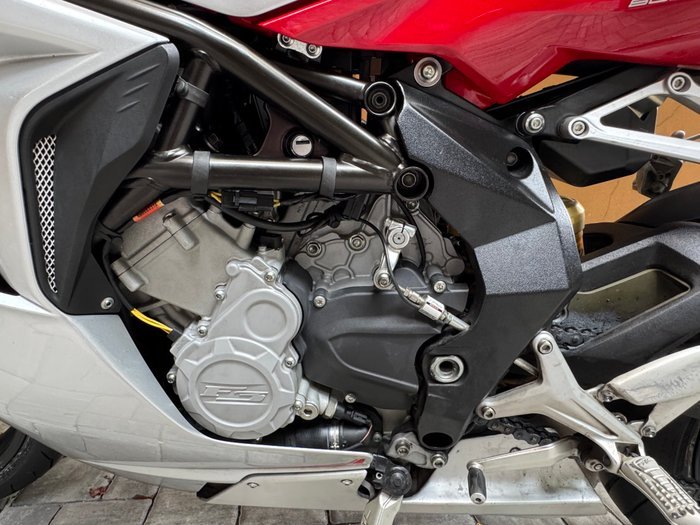 MV Agusta - F3 800 EAS - 2015 - Image 11