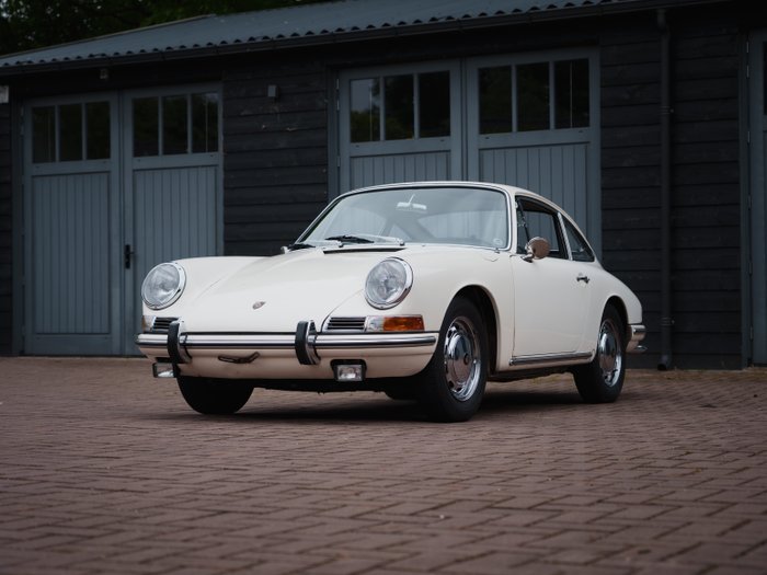 Porsche - 912 - 1966 - Image 12