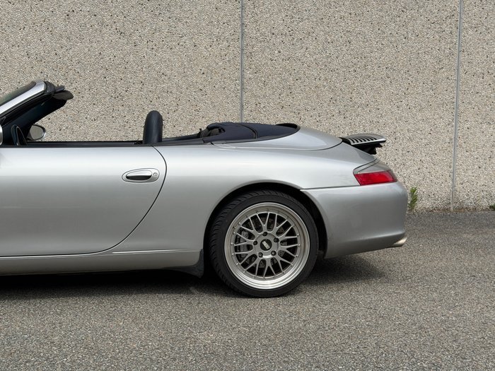 Porsche - 996 Mk2 Carrera 4 - 2002 - Image 21