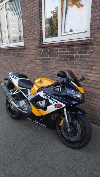Honda - CBR 900 RR - Fireblade - SC44 - 2000 - Image 6