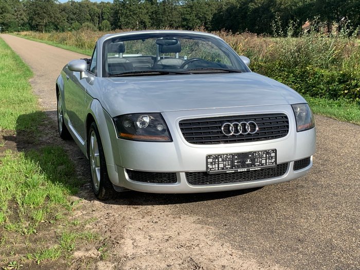 Audi - TT Roadster 1.8 Turbo - 2000 - Image 2